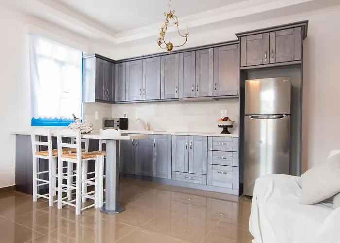 Poseidon Luxury * Foiníkion